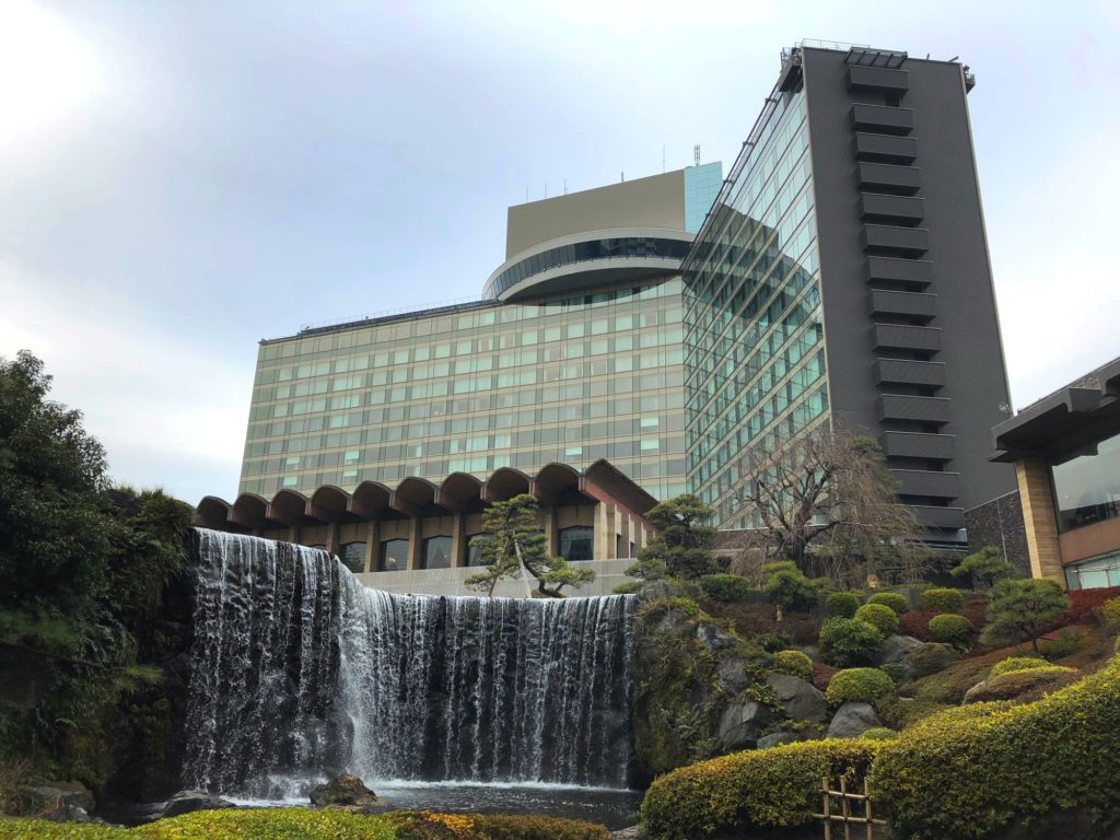 日本庭園への行き方 ホテルニューオータニ 東京で 日本庭園とスイーツを満喫する ホテル散歩 Japonism